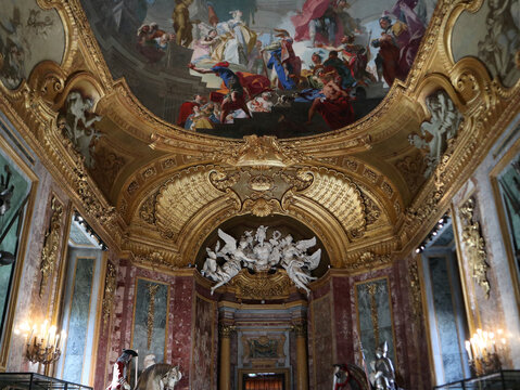 Affresco antico sul soffitto della magnifica Armeria Reale di Torino, situata all'interno del complesso dei Musei Reali