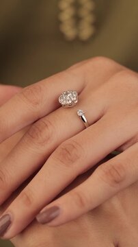 Diamond Turn round fancy silver engagemenet and party ring with beautyful ledy 