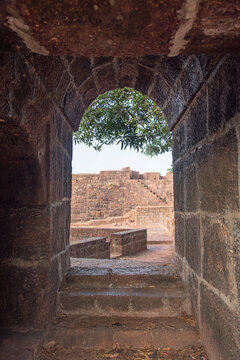 Bankot Fort or Himmatgad Fort or Fort Victoria, It was won by Maratha Koli Admiral[1] Kanhoji Angre in 1700 and named "Himmatgad". The fort is built by Lateritic rocks.