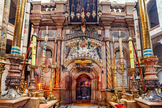 The Edicule is domed chapel