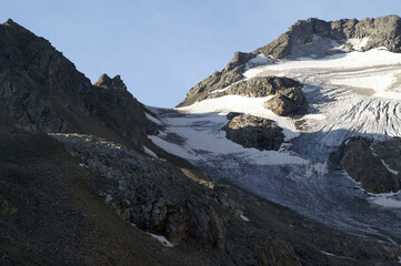 Obraz premium Mountain glacier
