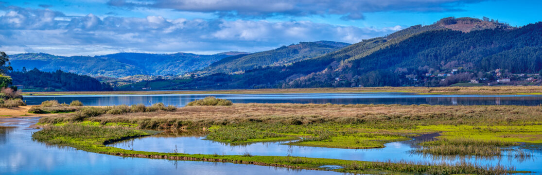 Ria de Villaviciosa, Asturias. Spain.