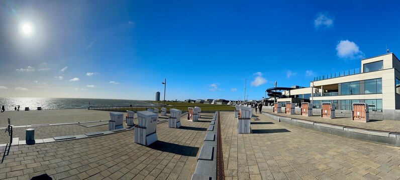 Hauptstrand B&uuml;sum