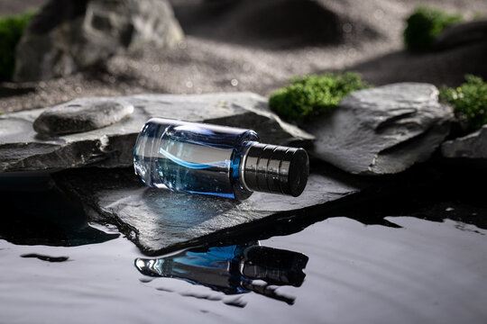 Untamed blue perfume with the scent of ozone and desert.