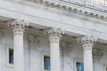 Obraz premium Classical architecture columns with ornate capitals Washington DC USA government building