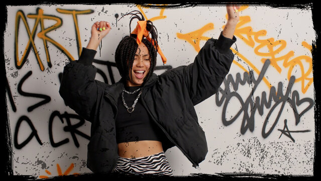Grunge Frame 08