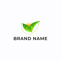 Fototapeta premium Illustration Leaf Gradient Orange Green Color Simple Modern Logo Icon Design Vector. Suitable for branding healthy food, organic products, vegan restaurants, natural food labels