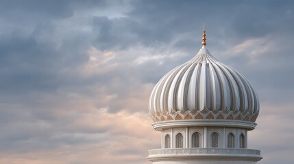 Fototapeta premium Elegant white dome with intricate details against a dramatic sky showcasing architectural beauty and cultural heritage in a serene atmosphere