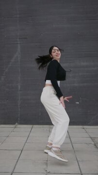 Professional woman dancing hip hop and afrobeat