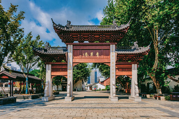 Fototapeta premium The memorial archway of the Qingguo Lane Historical and Cultural Block in Changzhou