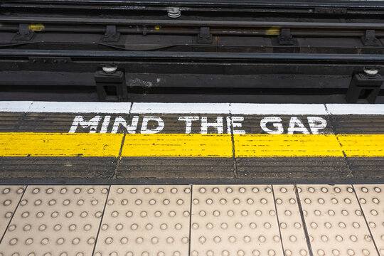 Mind the gap warning on London Underground platform