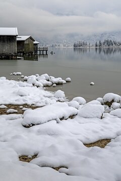 Snow, lake, wooden huts, trees, reflection, clouds, onset of winter, Kochel, Alpine foothills, Bavaria, Germany