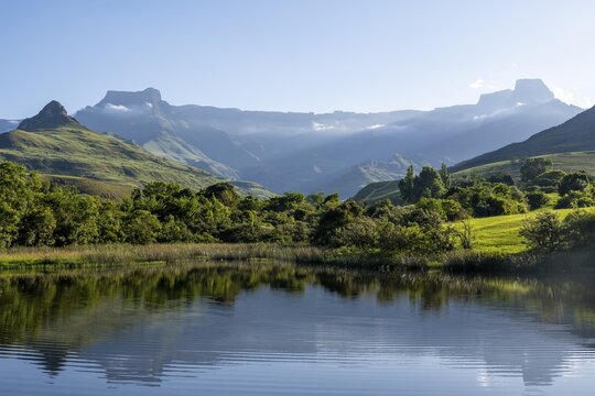 Amphitheatre with reflection in the lake, Royal Natal National Park, Drakensberg Mountains south, Kwa Zulu Natal, South Africa