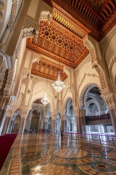 Interior view, prayer hall decorated with ornaments, Hassan II Mosque, Grande Mosqu&eacute;e Hassan II, Moorish architecture, Casablanca, Morocco