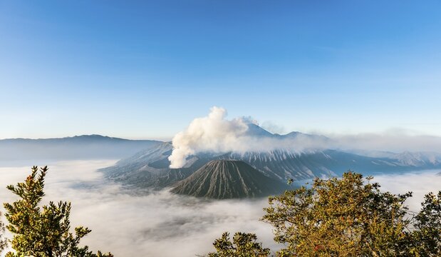 Smoking Mount Bromo, volcano, Mount Batok, Mount Kursi, Bromo Tengger Semeru National Park, East Java, Indonesia