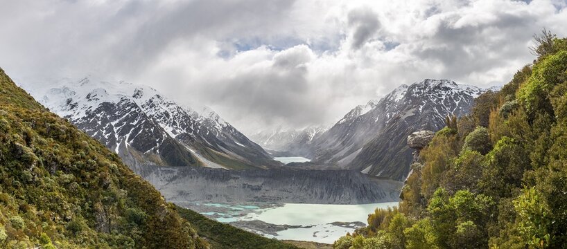 Panorama, view on Hooker Valley from Sealy Tarns track, glacial lakes Mueller Lake and Hooker Lake, Mount Cook National Park, Canterbury Region, Southland, New Zealand