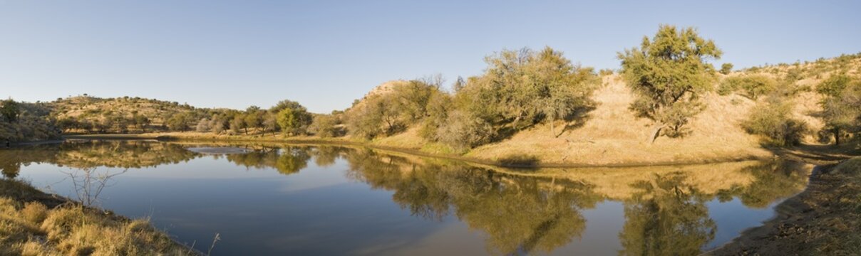 Stengel Dam, Dan Viljoen National Park, Namibia, Africa