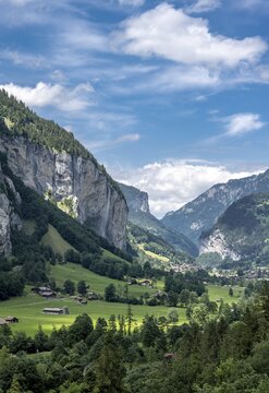 Lauterbrunnen Valley with Staubbach Falls, Lauterbrunnen, Jungfrau Region, Bernese Oberland, Canton Bern, Switzerland