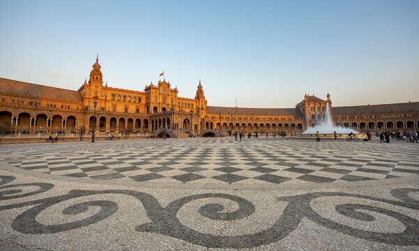 Artistically paved floor, Plaza de Espa&ntilde;a in the evening light, Sevilla, Andalusia, Spain