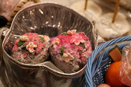 orthodox Easter cakes