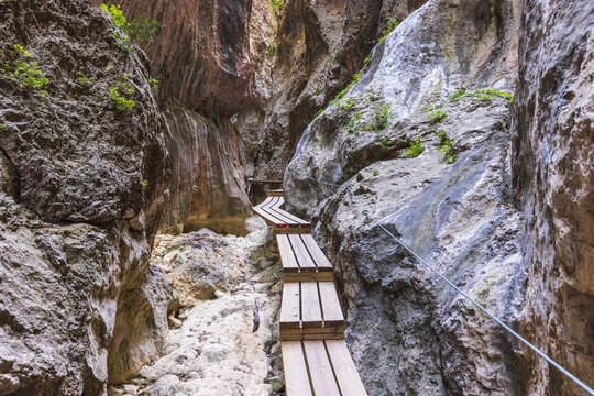 View to the paths of The Estrechos del Parrizal