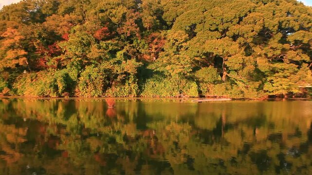 茶臼山本陣跡と河底池