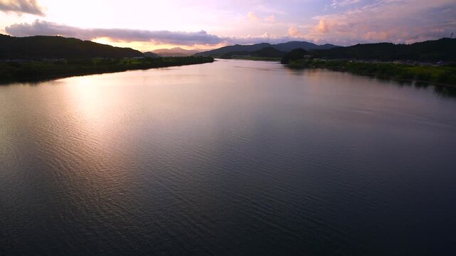 四万十大橋から望む夕焼けの四万十川