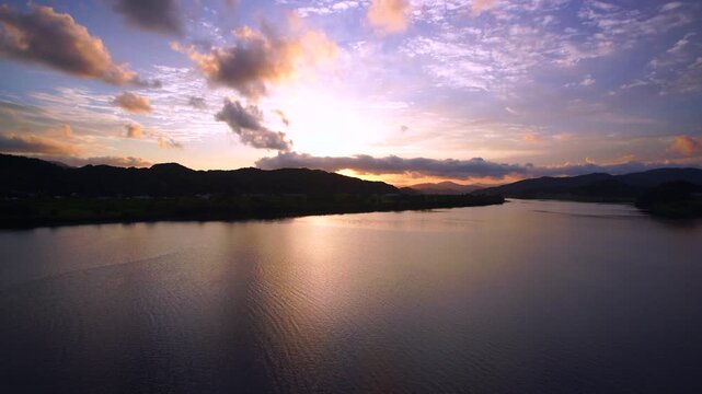 四万十大橋から望む夕焼けの四万十川