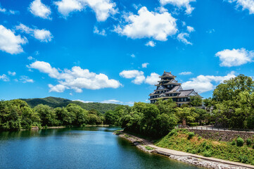 Fototapeta premium Okayama Castle, nicknamed the ravens castle, in Okayama Prefecture, Japan.