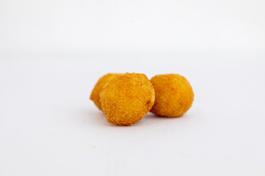 Bolinhas de queijo saborosas