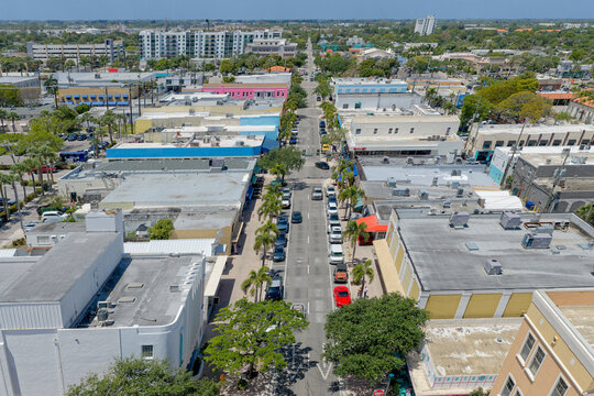 daytime aerial view of Lake Avenue Lake Worth Florida