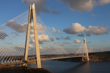 Obraz premium Yavuz Sultan Selim Bosphorus Bridge and beutiful bosphorus view in Istanbul, Turkey.