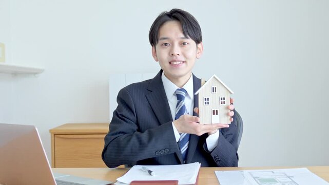 不動産、ライフプランの営業マン