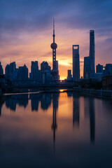 Fototapeta premium Shanghai skyline at sunrise