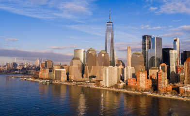 Obraz premium New York downtown skyline with iconic towers. Manhattan aerial view in NYC New York City. New York City skyline panorama. Manhattan cityscape in New York City.