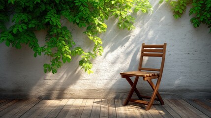 Obraz premium Serene Wooden Chair Against a Lush Green Wall in an Embracing Sunlight with Natural Shadows and Inviting Atmosphere Perfect for Relaxation and Reflection