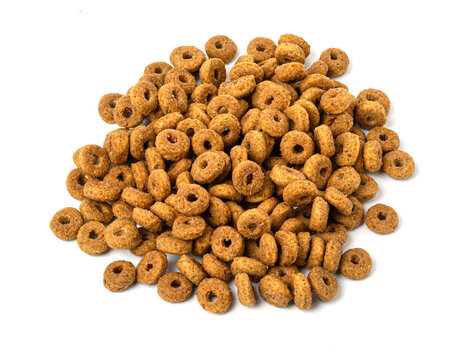 Dry pet food kibble heap for animal nutrition