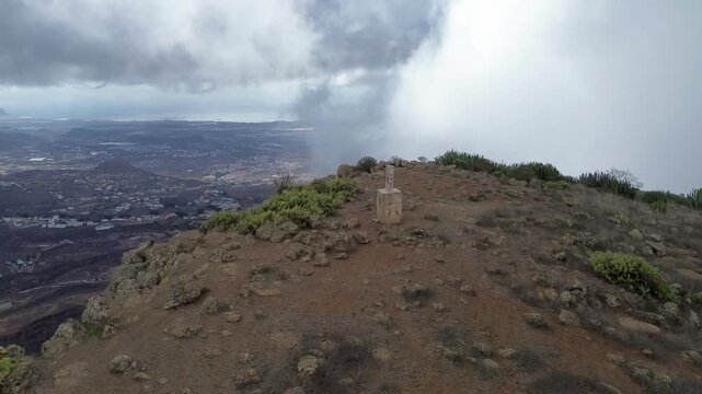 Roque del Conde is a famous 1000-metre flat-topped volcanic peak in the south of Tenerife.
