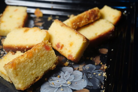 Crispy golden cake rusk served fresh, nostalgic Indian tea time snack, homemade bakery style toast perfect for breakfast and chai.