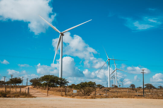 Clean power generation with wind turbines