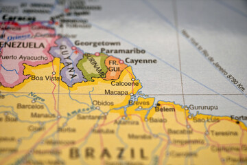 Naklejka premium Minimalist Belém City Map Outline on Soft Blurred Defocus Background for Brazilian Regional Travel
