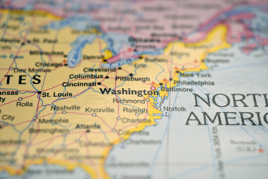 Washington DC Highlighted on Blurred World Map &ndash; National Capital Landmark Location Concept