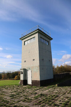 Ein Turm an der ehemaligen Grenze, dem antifaschistischen Schutzwall, zur BRD. Ein BT 6 oft als F&uuml;hrungsstelle benutzt.