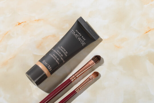 S&atilde;o Paulo, SP, Brazil - April 15, 2026: Mary Kay Foundation and Brushes