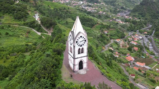 Stunning aerial footage of the gorgous Capelinha de Nossa Senhora de F&aacute;tima chapel in Madeira, Portugal.