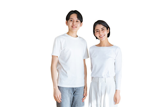 笑顔の日本人カップル