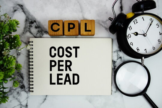 CPL Cost Per Lead text with calculator and alarm clock on marble background