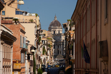 Streets in the centre of Rome, Italy © David Soanes