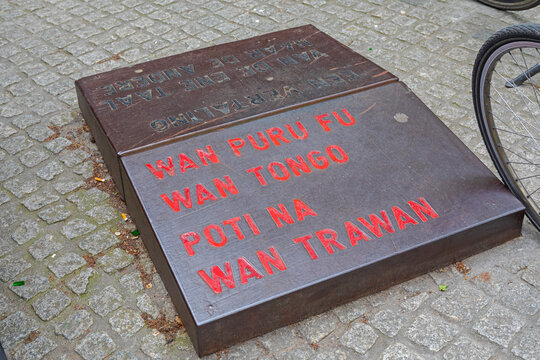 Artwork Spui Amsterdam