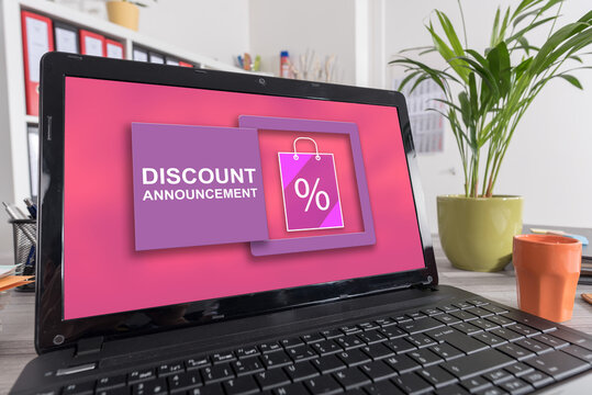 Discount announcement concept on a laptop